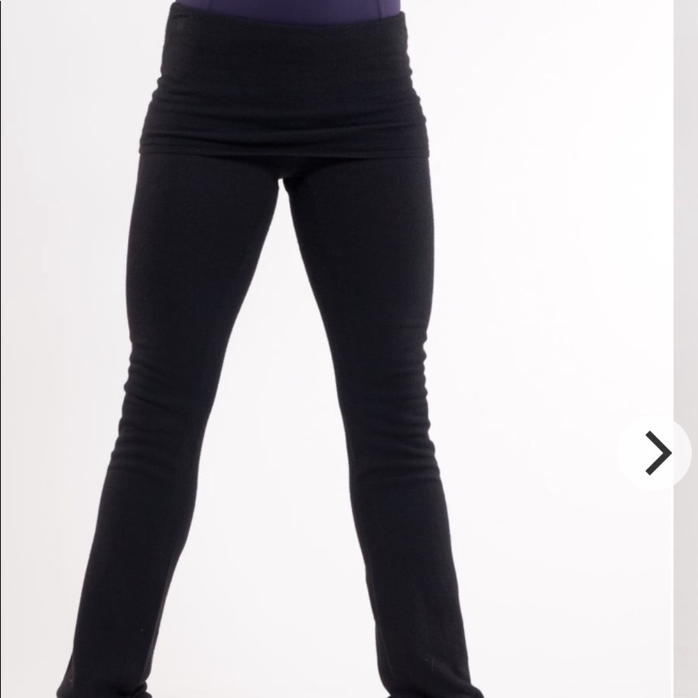ISO do not buy lululemon dance roll leggings 2 r 4